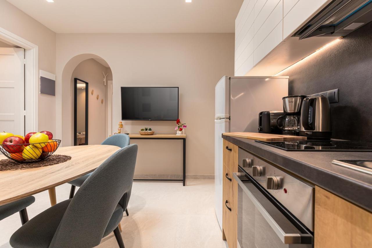Rapanos Apartments Палеокастріца Екстер'єр фото