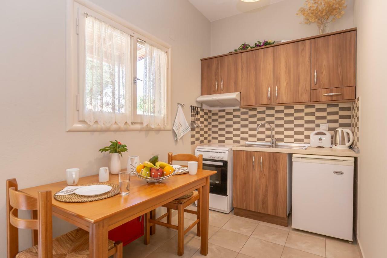 Rapanos Apartments Палеокастріца Екстер'єр фото
